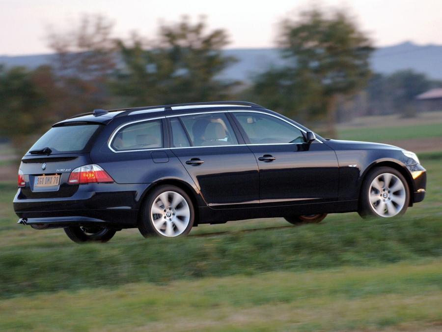  BMW 530xd Touring 2005 года  (фото 3 из 6)